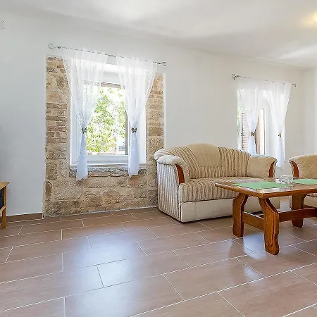 Holiday Tena Casa de Férias Novigrad Istria